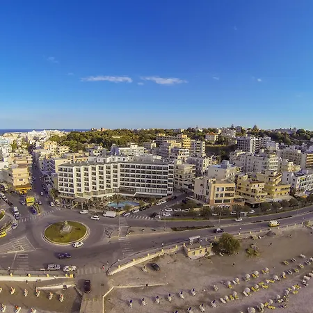 Blue Sky (adults Only) 4*