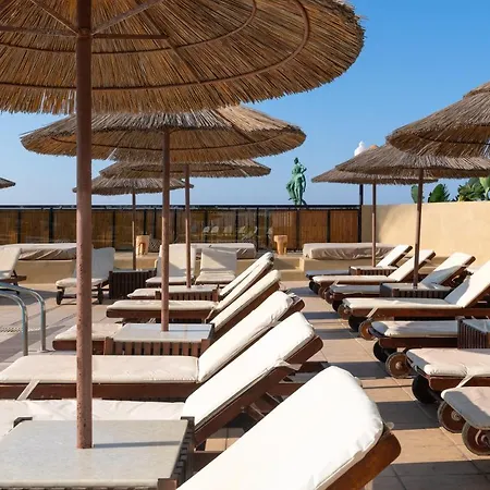Ξενοδοχείο Blue Sky (adults Only)