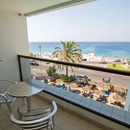 מלון Blue Sky (adults Only) 4*